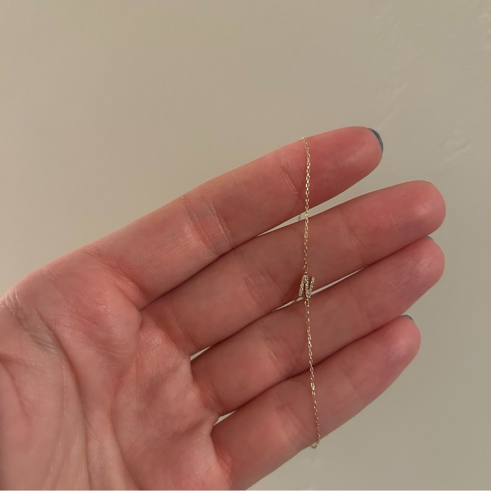 gorjana | diamond pave alphabet bracelet - N in 14k solid gold ↷ - Picture 11 of 16